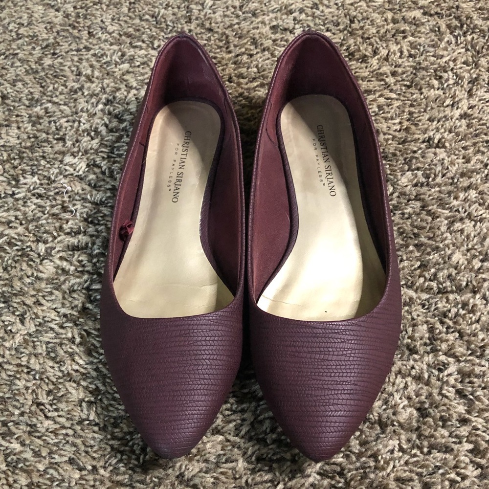 Maroon pointed flats